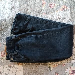 Men's Levi Denim Blue Jeans 514 29x32 in a Nice Dark Wash, Excellent Condition!